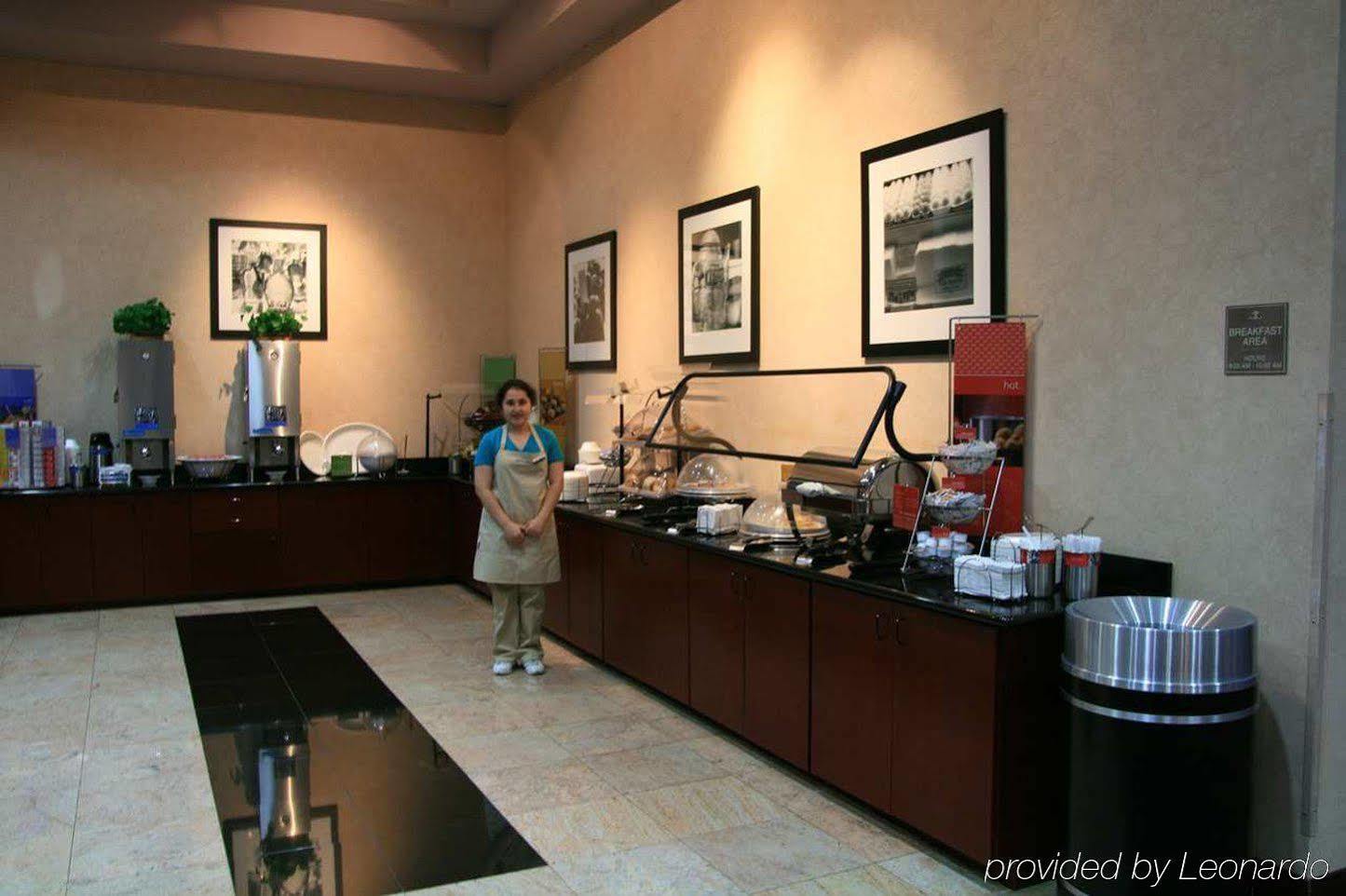 Ramada By Wyndham Orlando Florida Mall Exterior foto